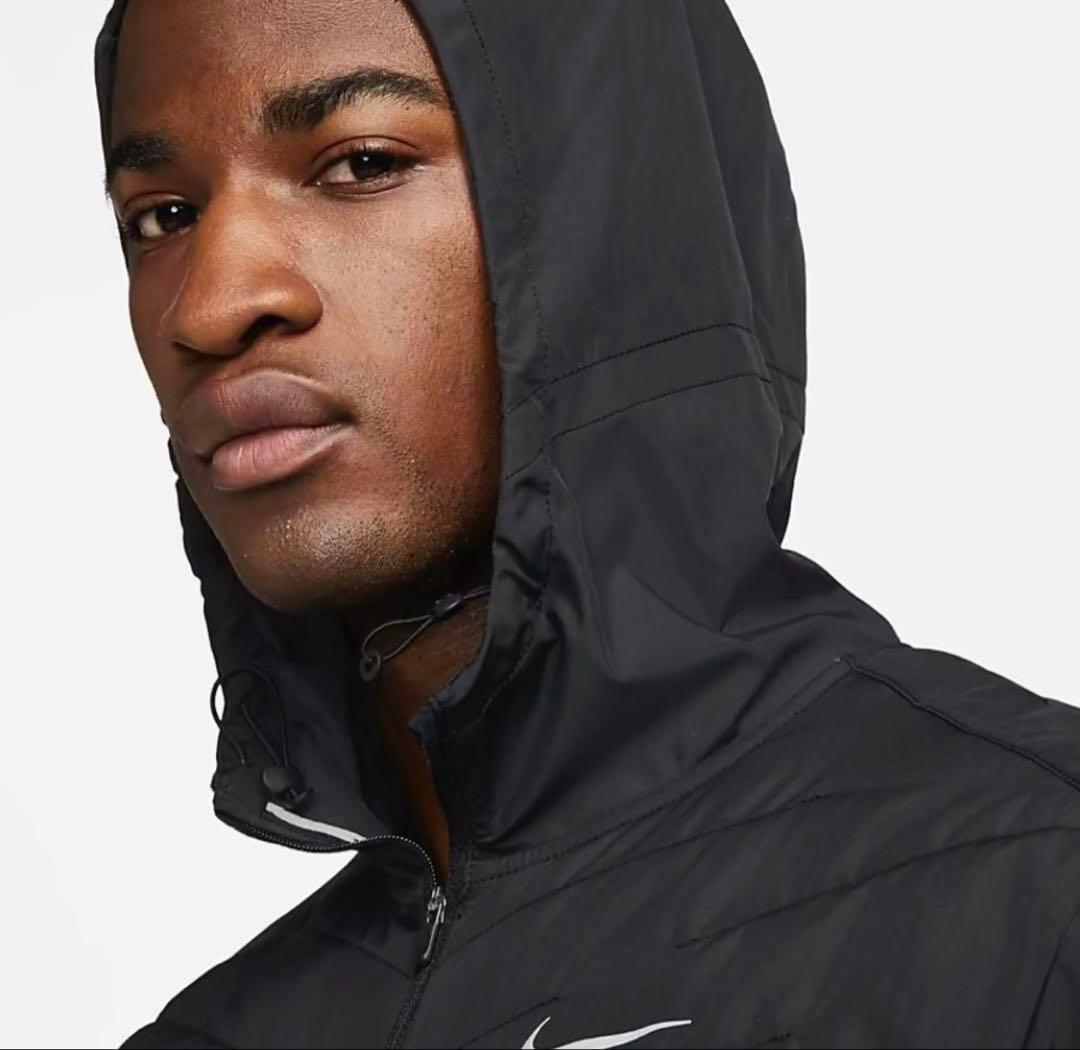 ナイキ　エアロレイヤー　ランニング　ジャケット　ブラック　M