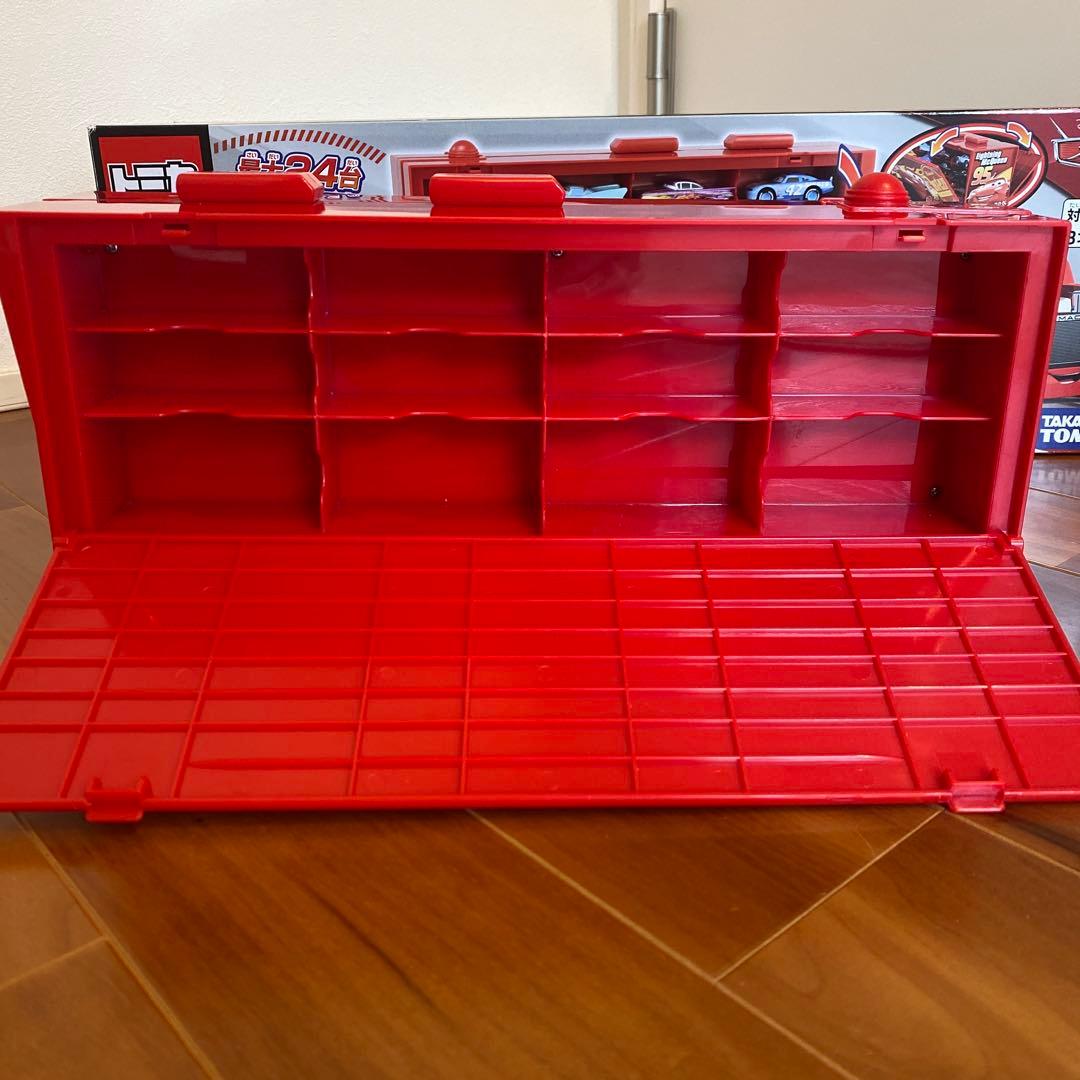 カーズ　トミカ　たくさんのせよう！大きなマック カーズ3タイプ 廃盤品
