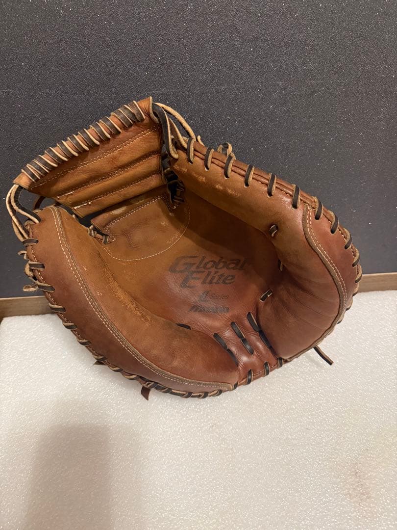 ★人気★ ミズノ グローバルエリート 硬式 キャッチャーミット 革質良好 良型