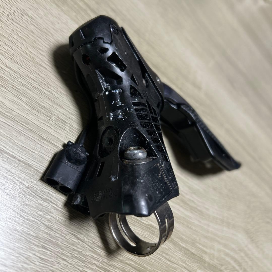 SHIMANO シマノ　アルテグラ　右のみ　ST-R8070 Di2