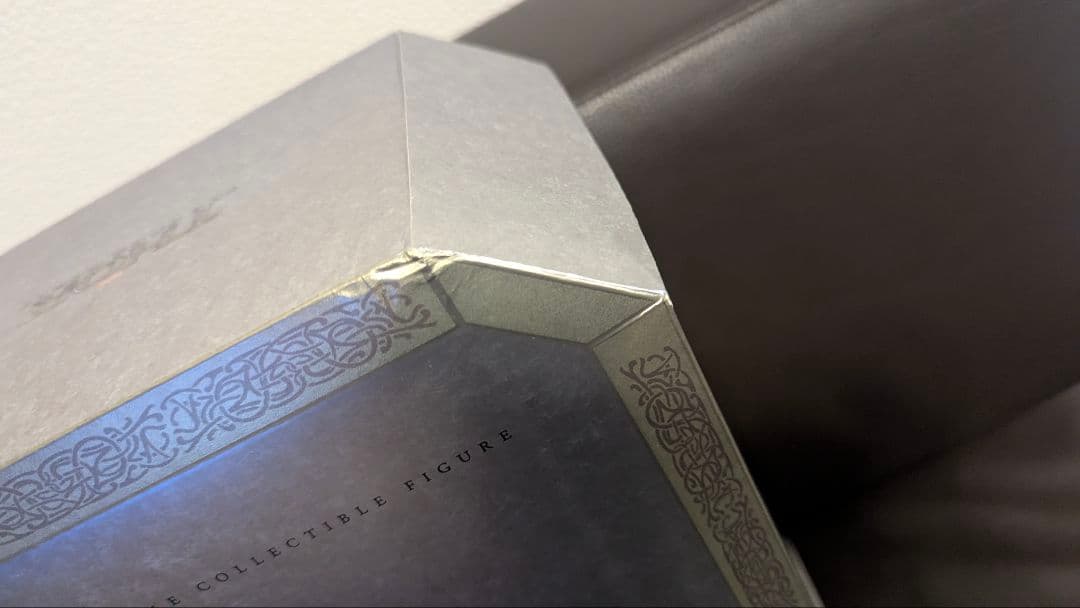 HotToys 限定版 1/6 マイティ・ソー ライトアーマー版 ほぼ未使用