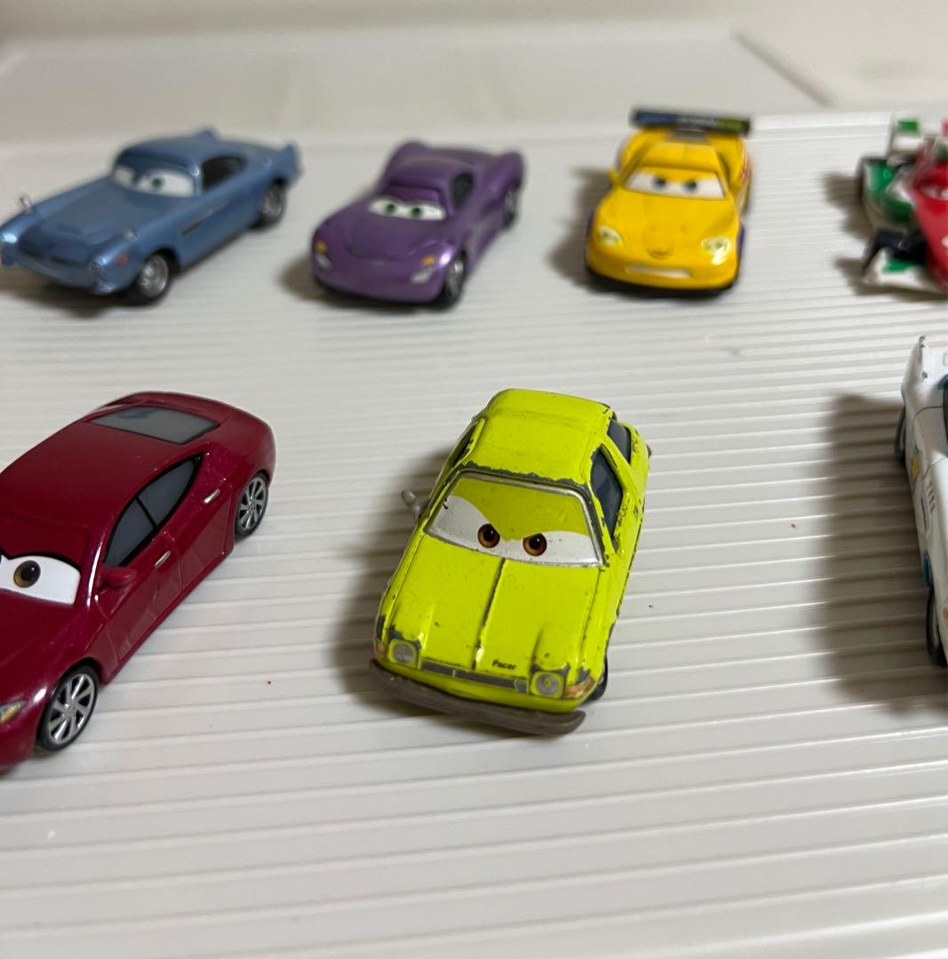 カーズ、ミニカー（マテル）グレム、フィンマックミサキル空港警備タイプ