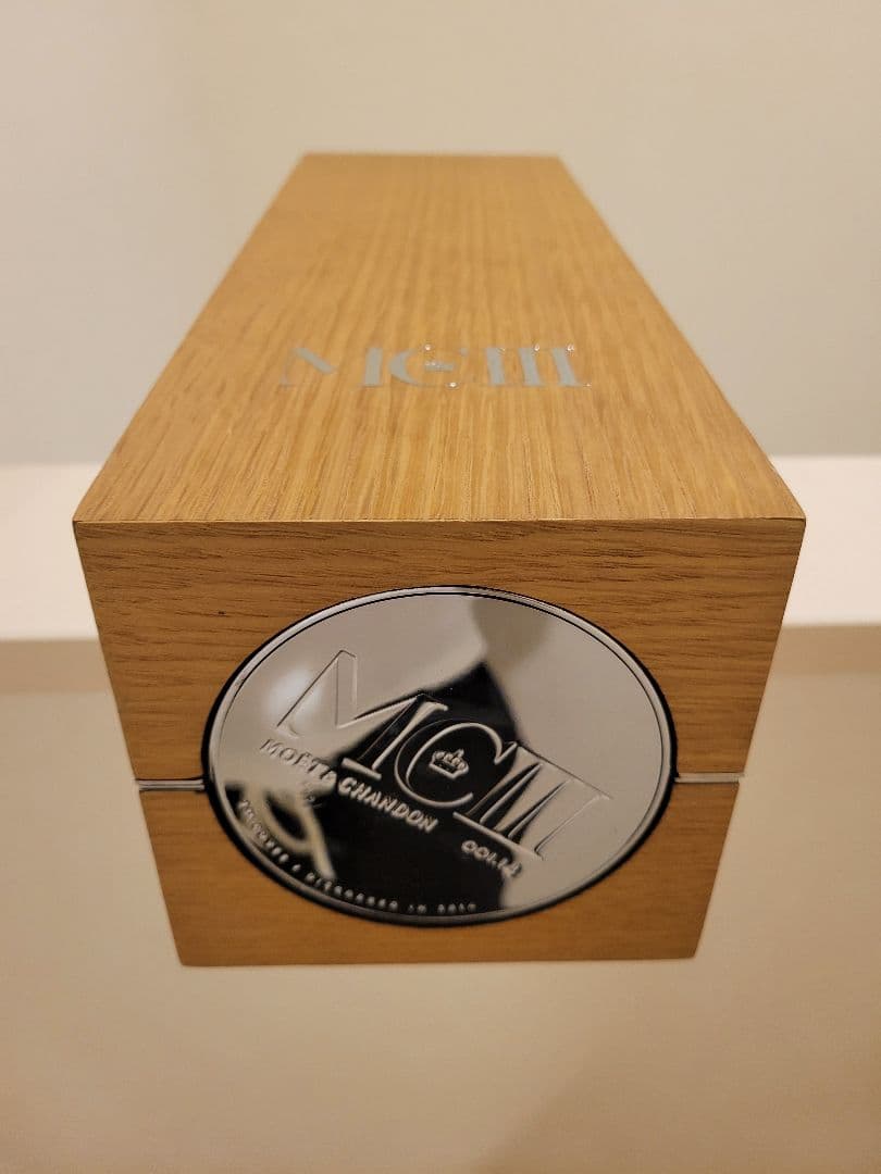 モエ　シャンドンMC3木箱入り空瓶