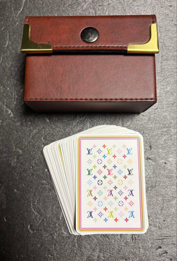 LOUIS VUITTON　ルイヴィトン✖️村上隆　マルチカラー　トランプ　白のみ