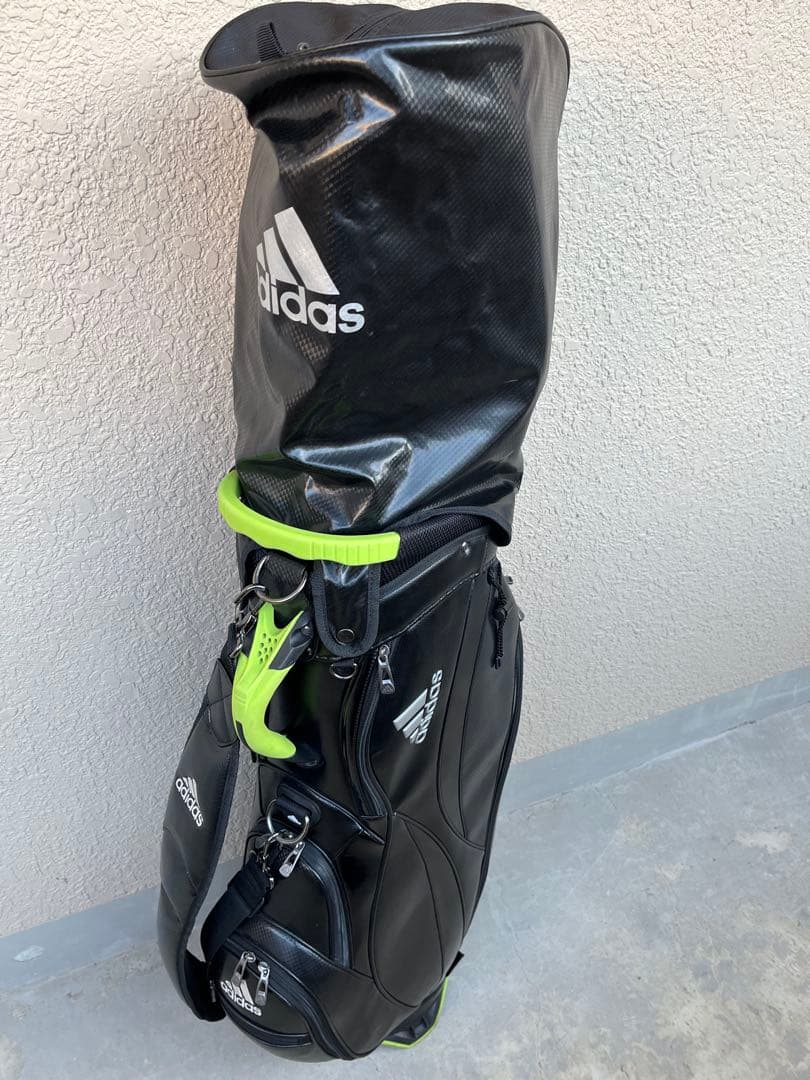 稀少品！アディダス adidas キャディバッグ 軽量　2016年　AWS29