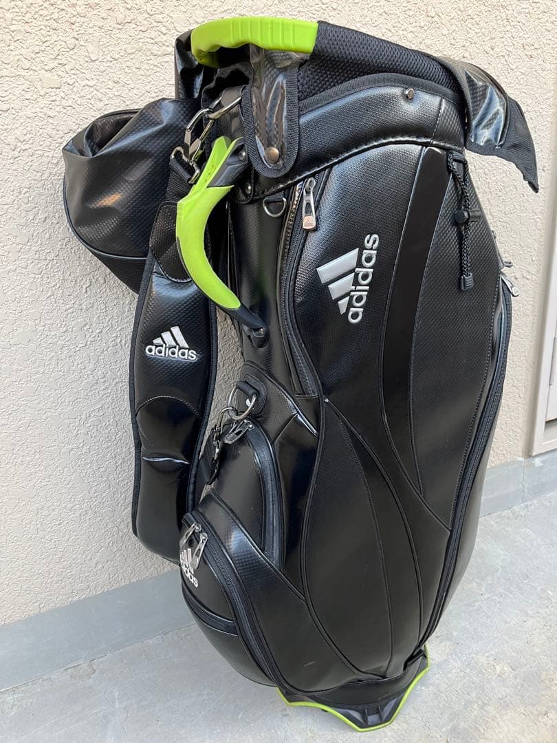 稀少品！アディダス adidas キャディバッグ 軽量　2016年　AWS29