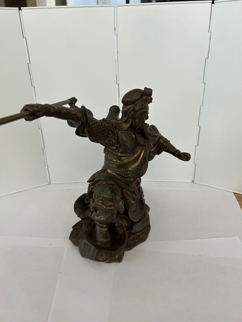 関羽 雲長 銅像 槍を持つ立ち姿約28cm 三国志 武財神 商売繫盛 開運 風水