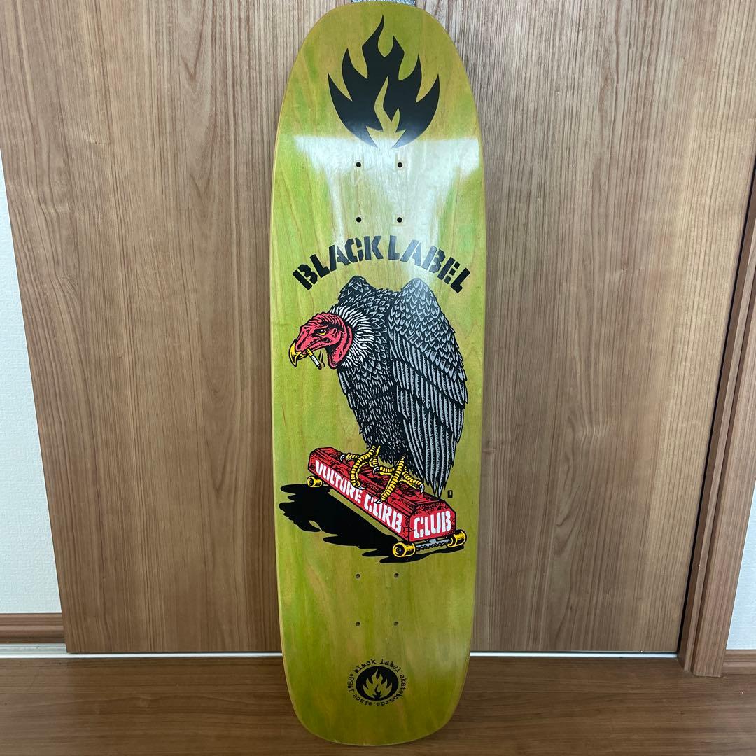 スケートボード BLACK LABEL VULTURE CURB CLUB 8.88