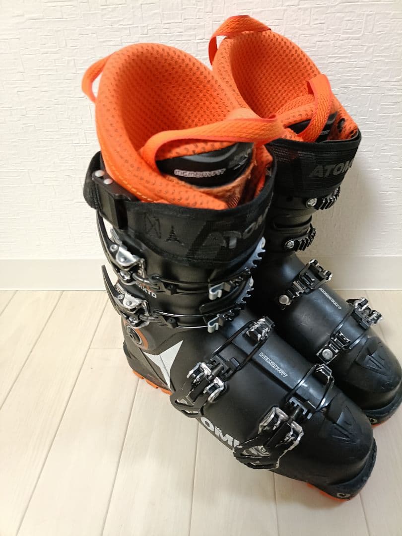 スキー ATOMICE HAWX 130 ULTRA XTD