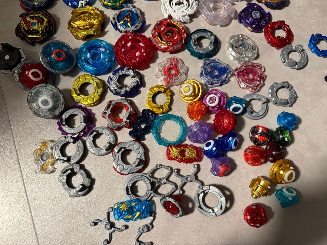 ベイブレードセット レア物もあります！　まとめ売り