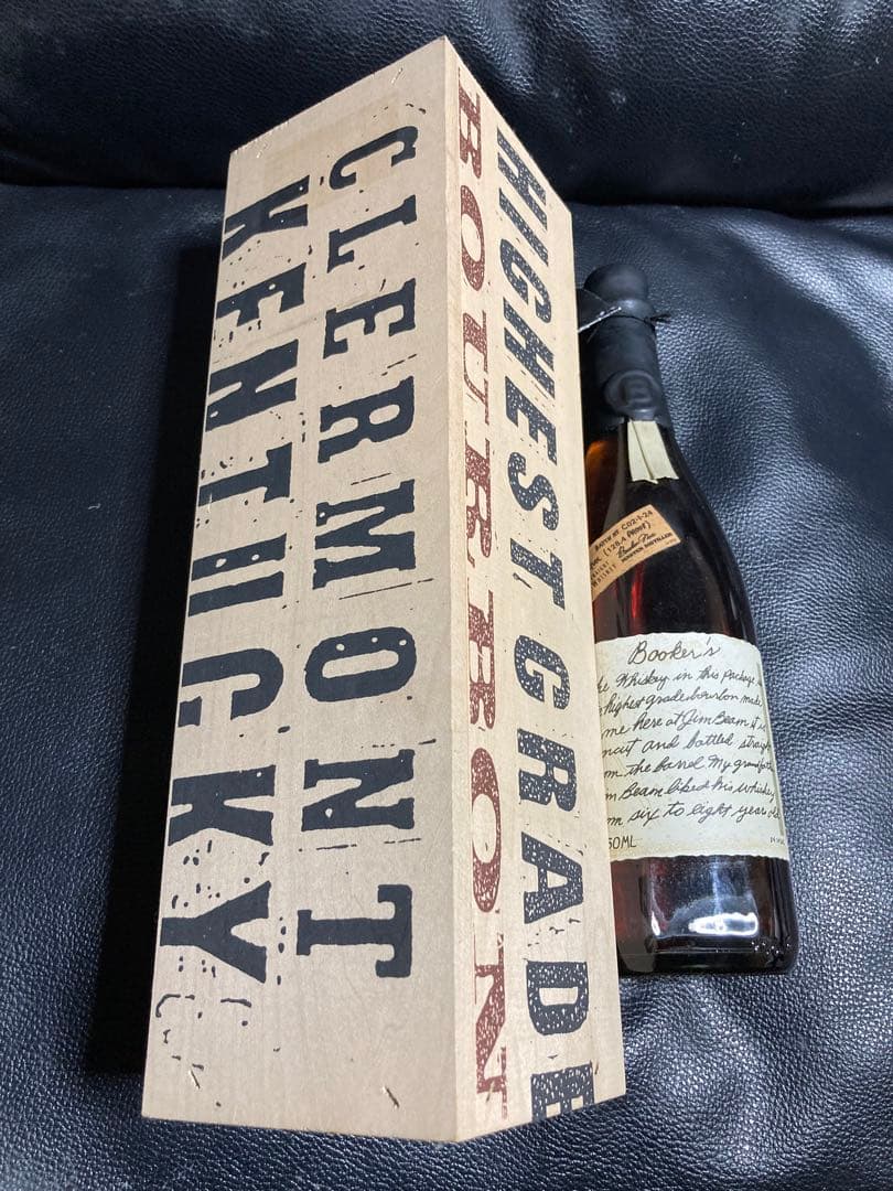 希少 ブッカーズ オールドボトル C02-I-24（2009？）木箱付き 送料込