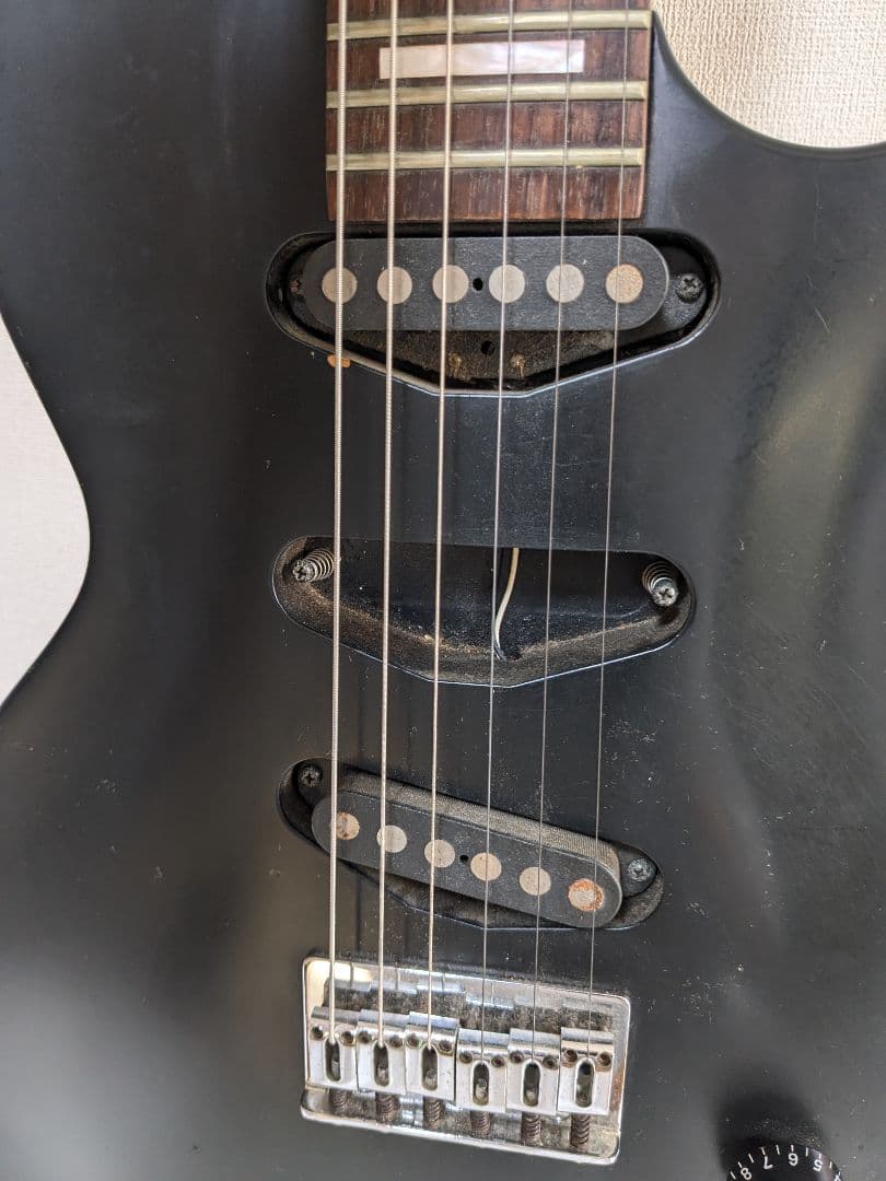 【ジャンク品】EDWARDS エドワーズ イノラン エレキギター ケース付き