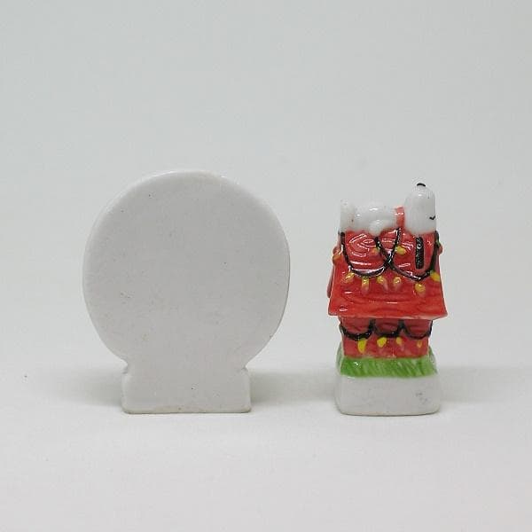 Snoopy（スヌーピー）のフェーヴ／全10個／2001年／ポースレン製