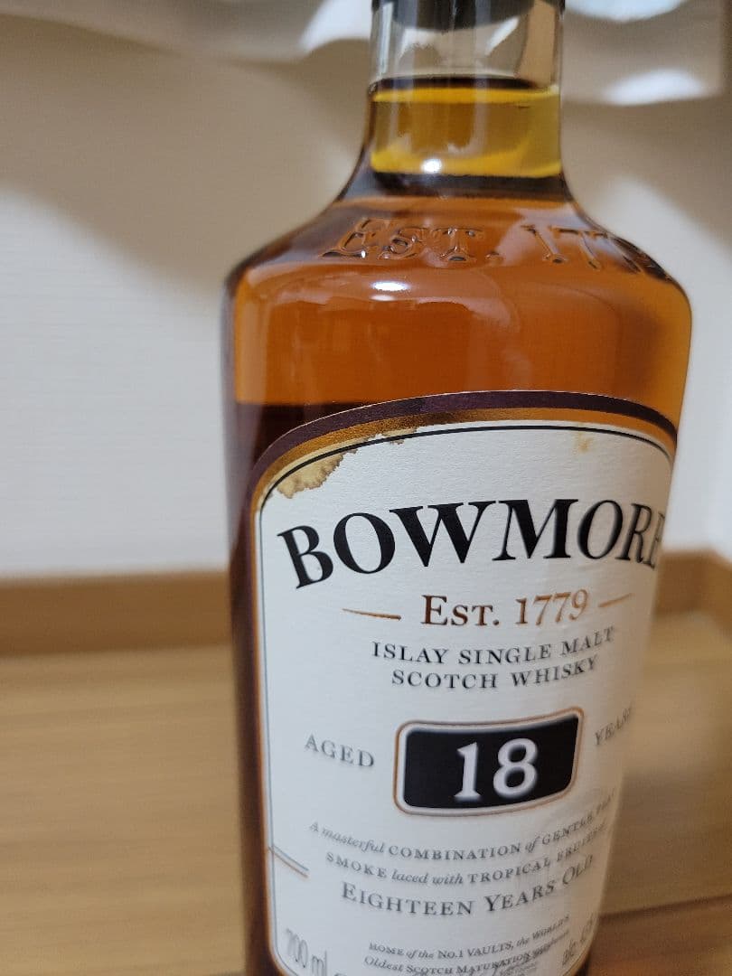 BOWMORE 18年 700ml 43%　ボウモア