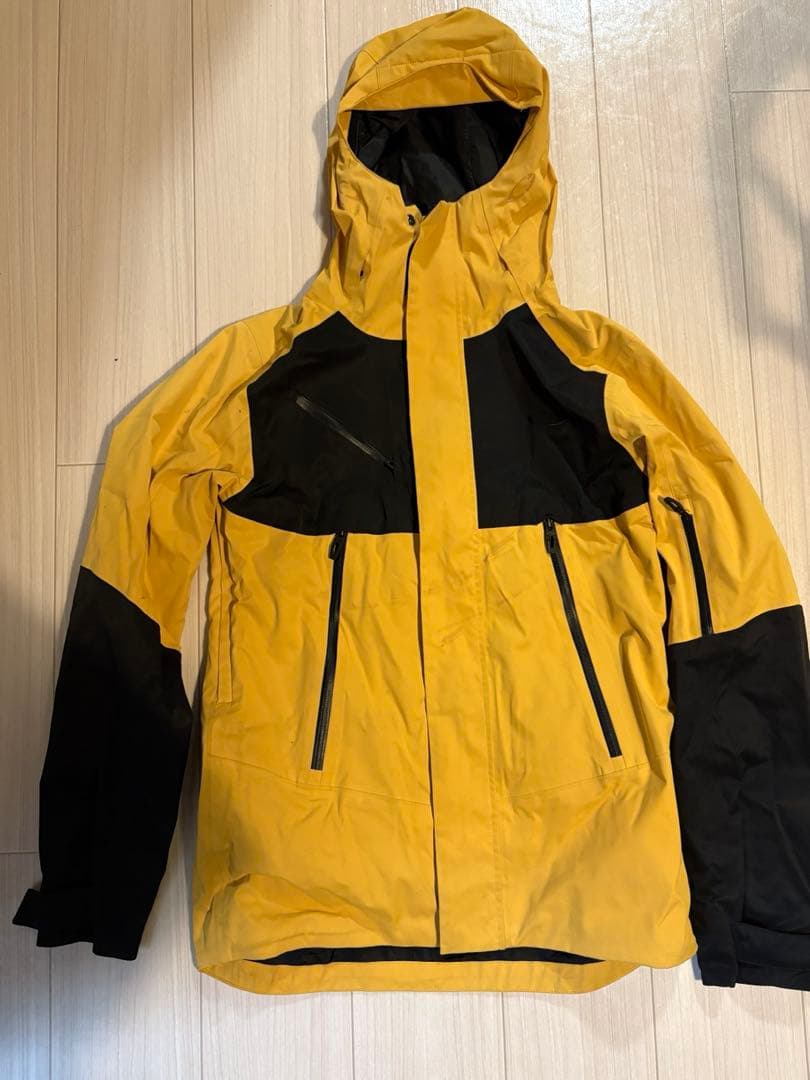 【価格相談可】オークリー　スノーボードジャケット