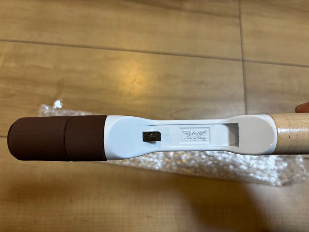 フェンウィックグリップ（ホワイト）fenwick