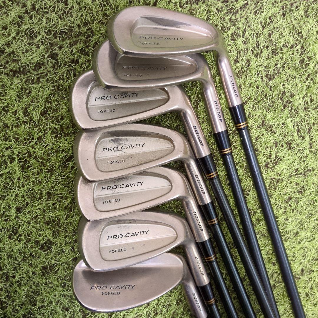 ダンロップ　PRO　CAVITY アイアンセット
