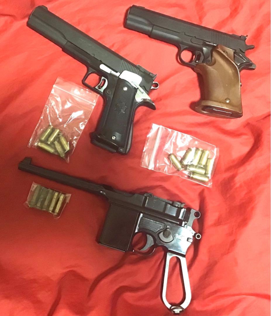 MGC製　モデルガン　1911ガバメントカスタムとモーゼル　3個セット　中古品