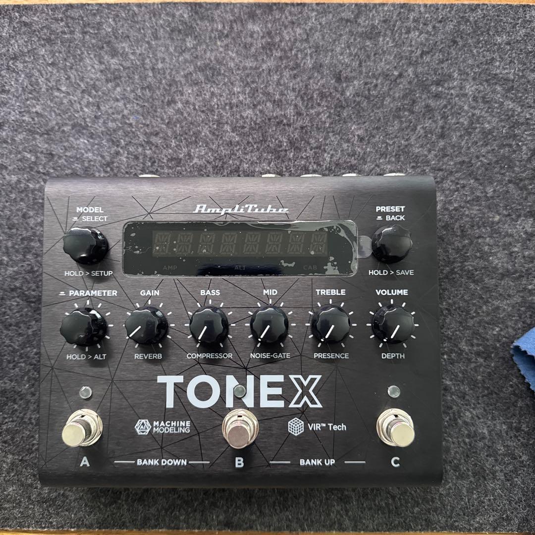 IK Multimedia TONEX ペダル