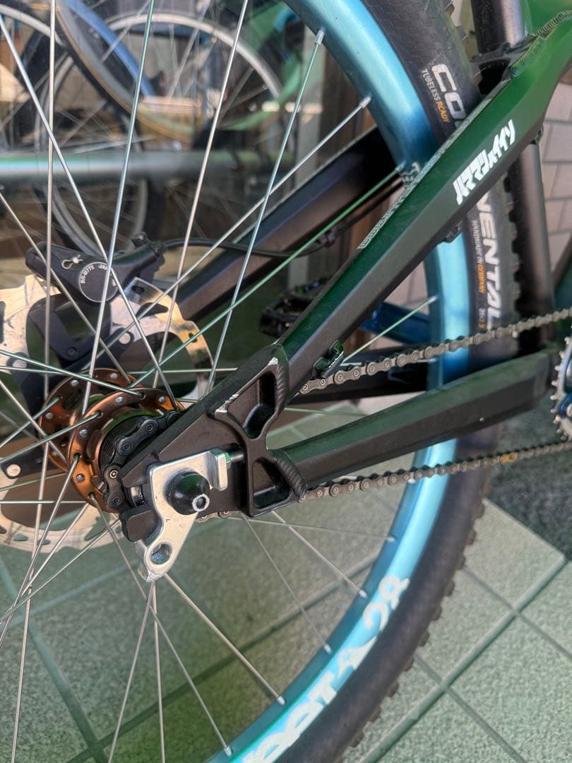 INTENSE TAZER HT ダートジャンプ　カスタム