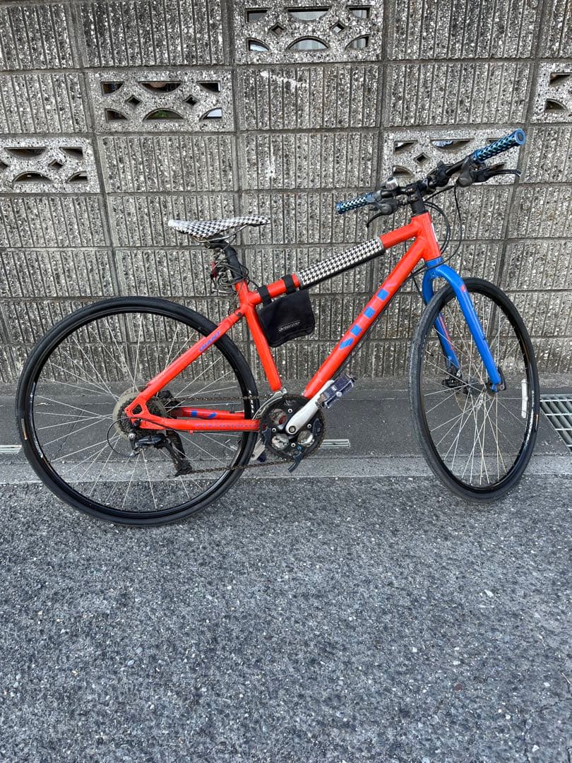 GIANT SEEKジャイアント シーク クロスバイク直接お引渡希望 埼玉県