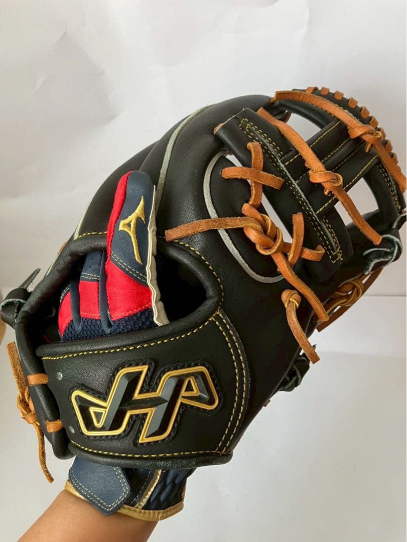 定価 77,000円　HATAKEYAMA ハタケヤマ　グローブ　久　内野　硬式