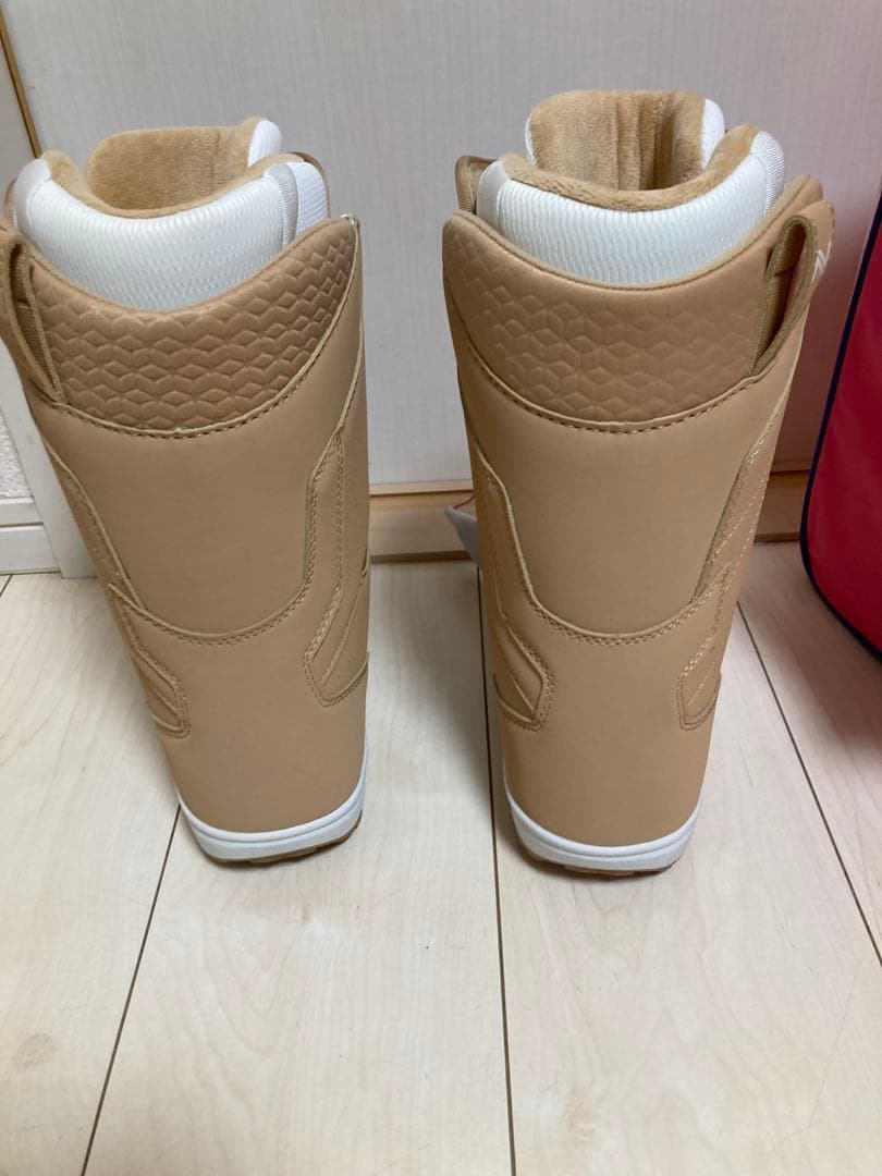 チャッキー Nidecker レディース スノーボードブーツ 23.5cm