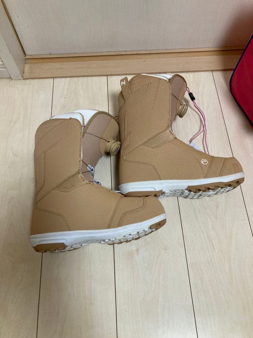 チャッキー Nidecker レディース スノーボードブーツ 23.5cm