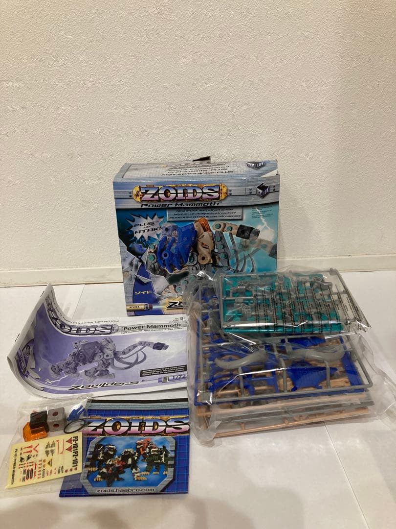 zoids 海外限定品　power mammoth 旧ゾイド 身組立 マンモス型