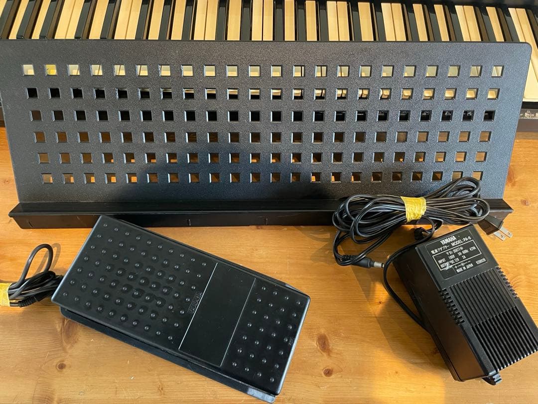 YAMAHA PSR-740シンセサイザー 61鍵盤