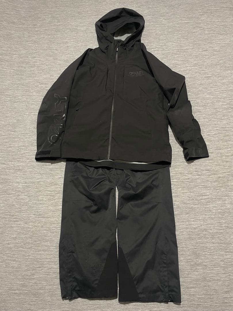 【OAKLEY】スノボウェア上下セット