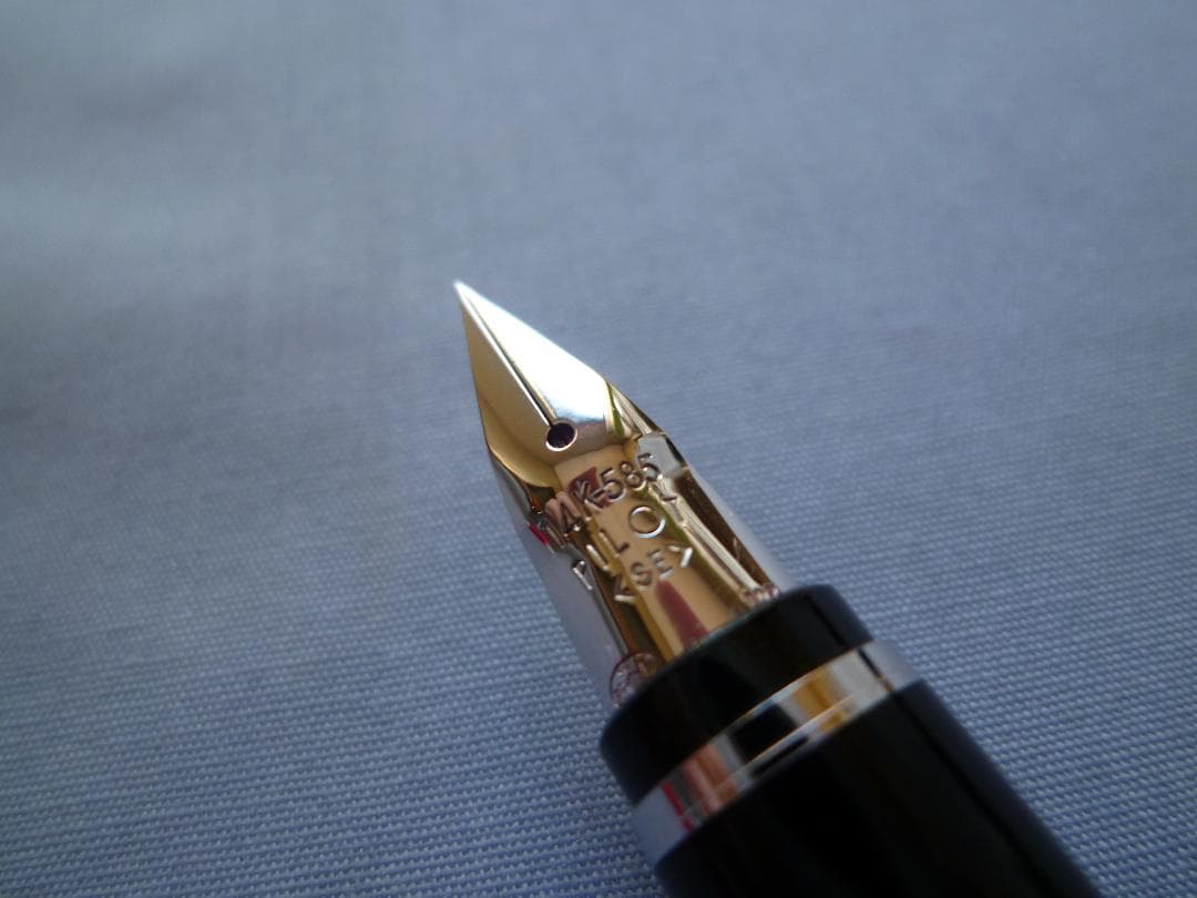 パイロット万年筆　エラボー　レッド　SEF