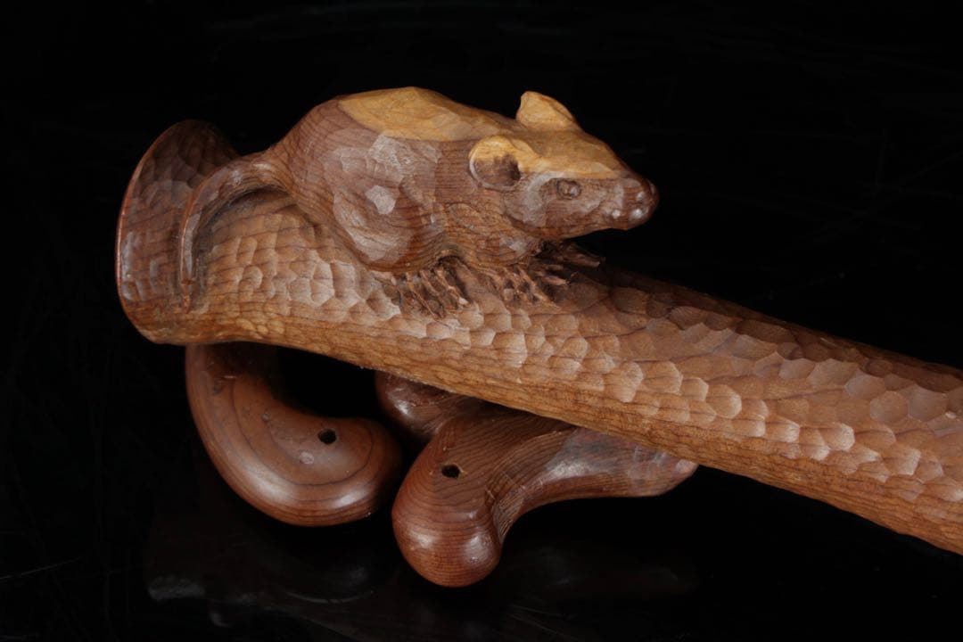 永冨一伸 在銘 木彫 開眼福子 干支 鼠 水瓶 曲玉 一刀彫 置物 共箱 縁起物