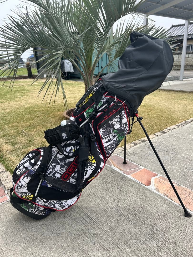 g*4様 OGIO オジオ OZONE XX 9.0型 アスリート キャディバッ