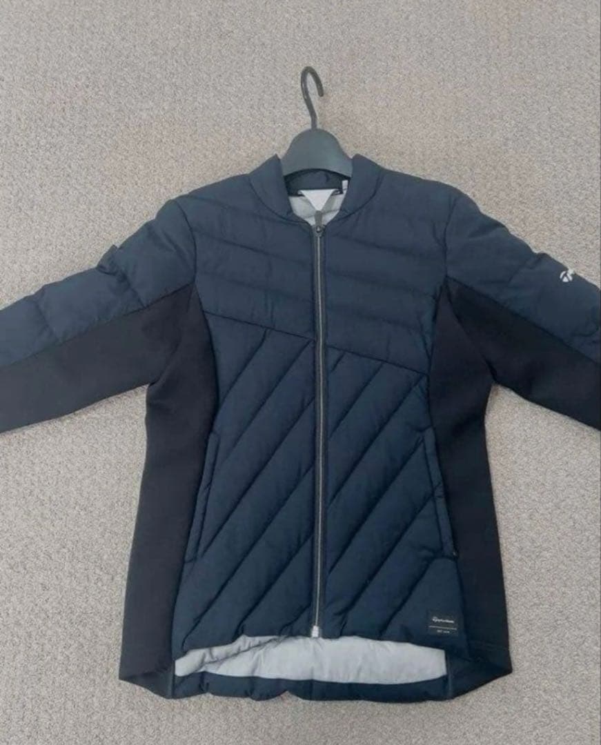 美品✴︎テーラーメイド　レディース　ダウン