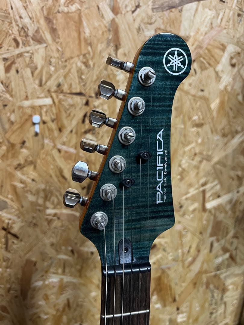 YAMAHA PACIFICA 612VIIFM IDB エレキギター