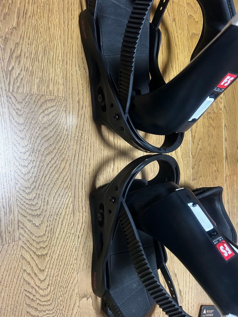最終値下げ　　　　　状態⭕️Burtonスノーボードビンディング ブラック S