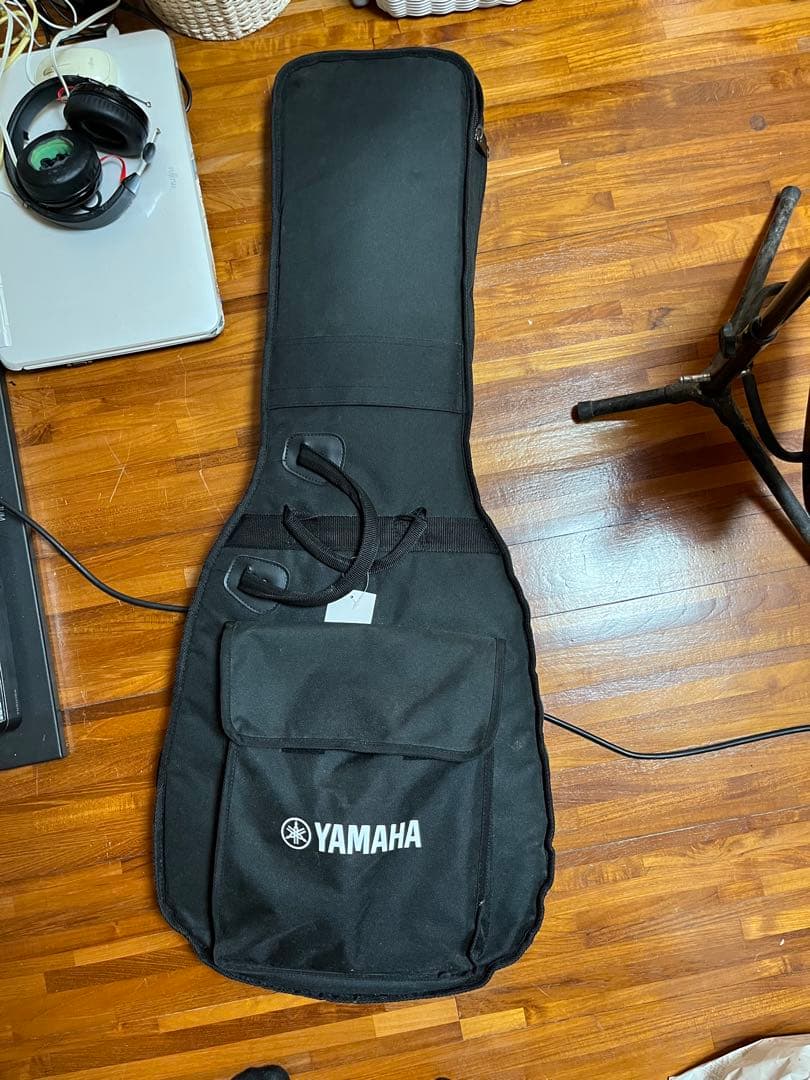 ヤマハエレキギターパシフィカ612 インディゴブルー(ソフトケース付き)