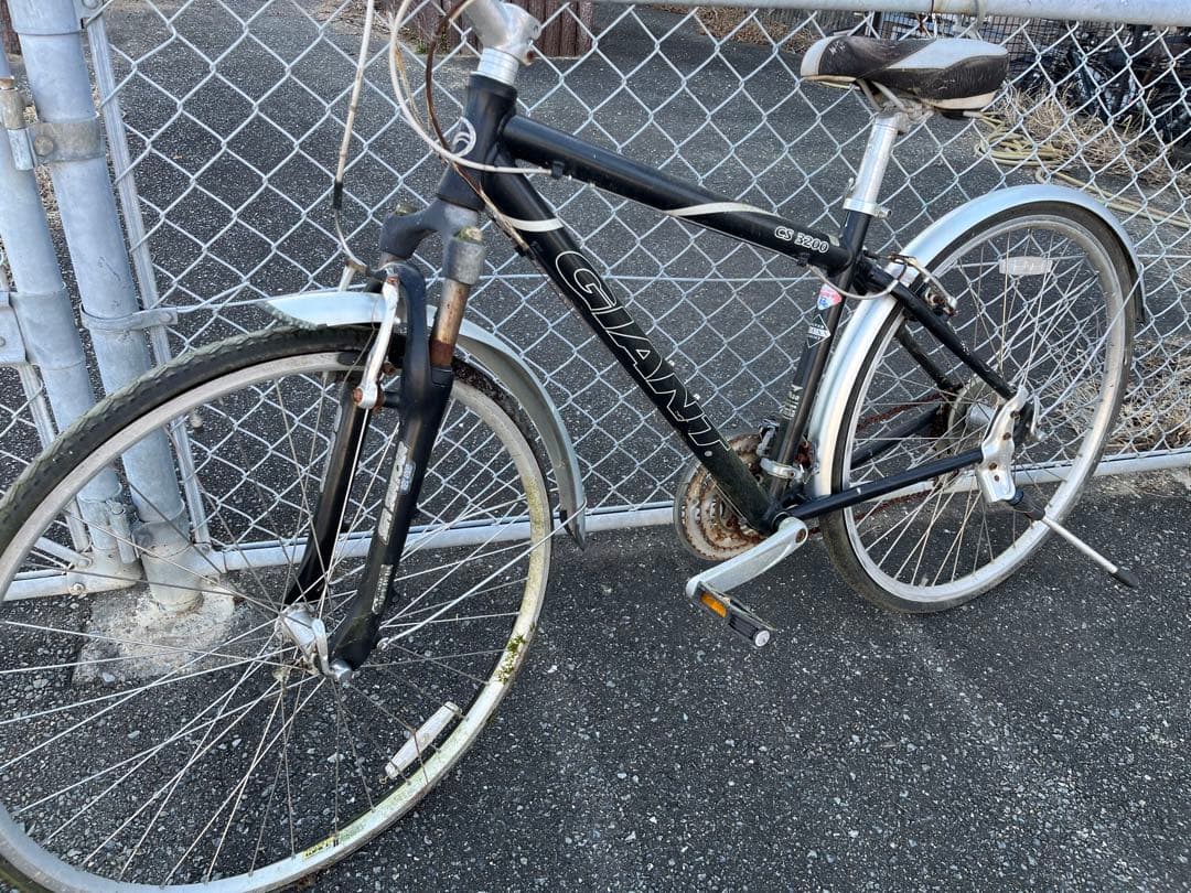 未整備　GIANT CS3200 サイズS