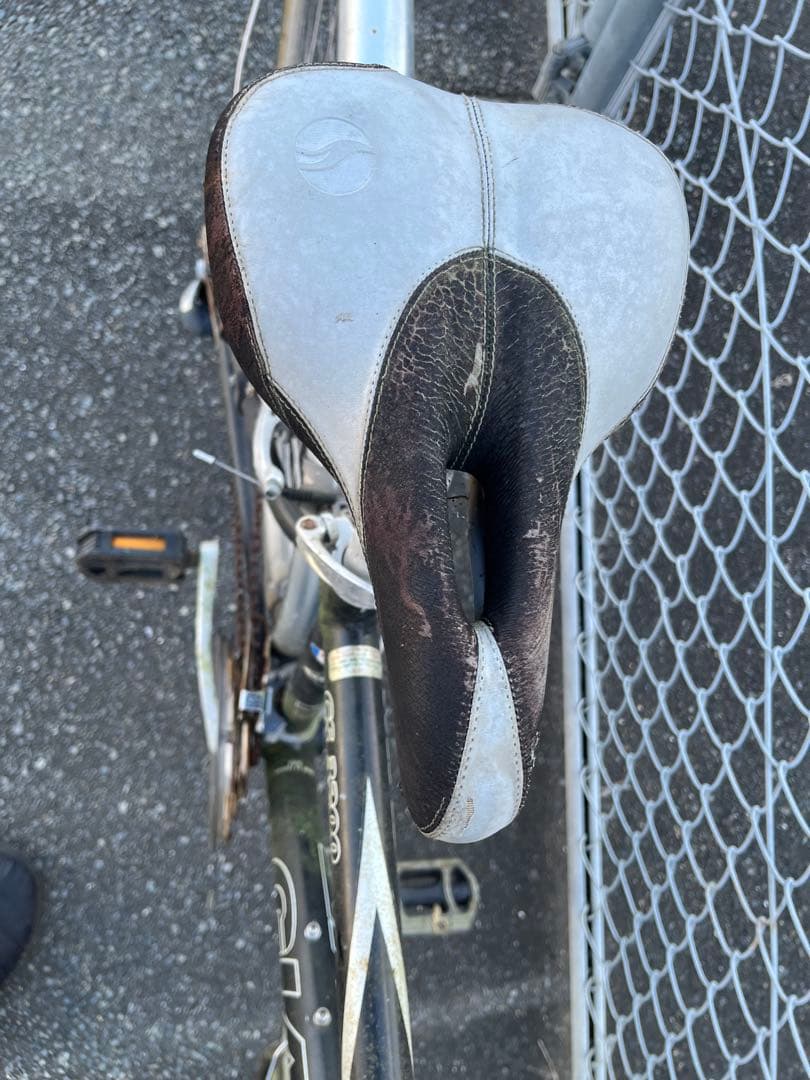 未整備　GIANT CS3200 サイズS