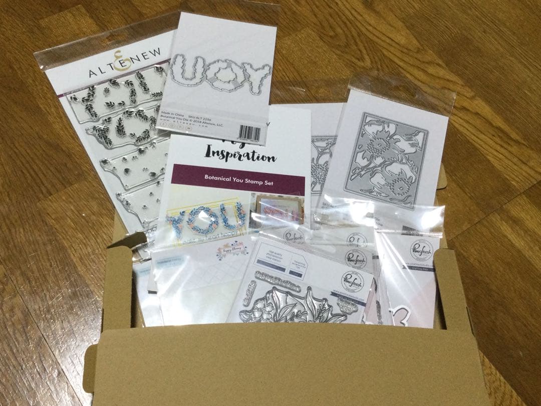 Altenew、Pinkfreshまとめて10セット