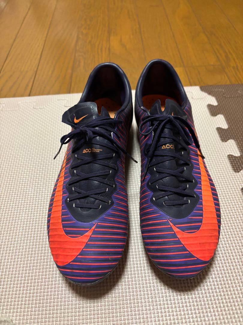 Nike Mercurial ナイキ　マーキュリアルヴェイパー