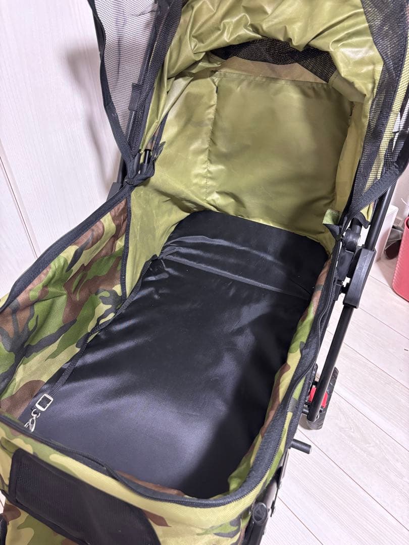 【美品】ピッコロカーネ プリモ 迷彩 ペットカート 数回使用のみ 倉庫保管