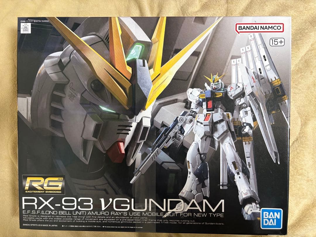 RG RX-93 Vガンダム & MSN-04 サザビーセット デカール付属