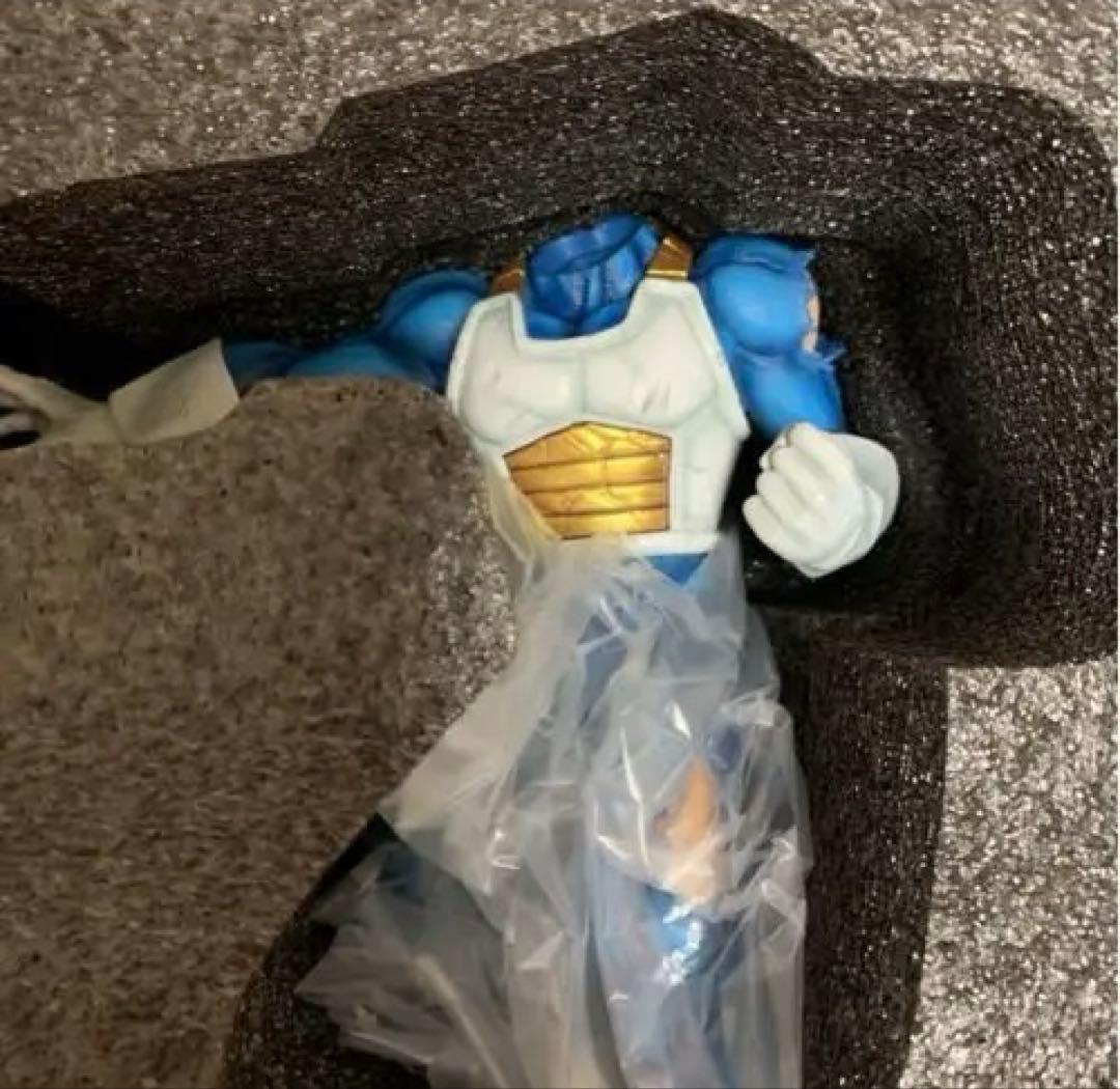 ベジータ&トランクス　1/6フィギュア　 38×25×33cm LED付き