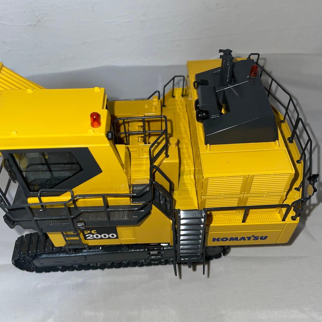 【現状品】コマツ建機　PC2000-8 バケット仕様　1/50