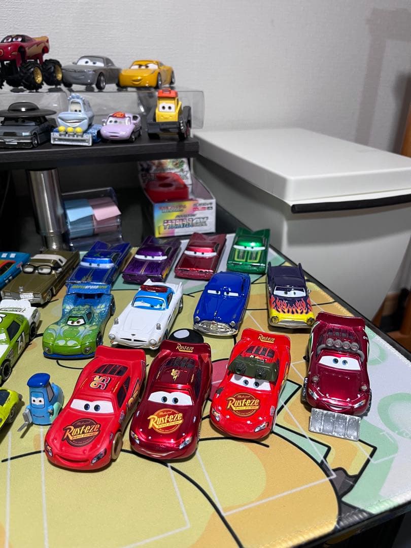 毎週500円値下げ　マテル　トミカ　カーズ　60台　まとめ売り