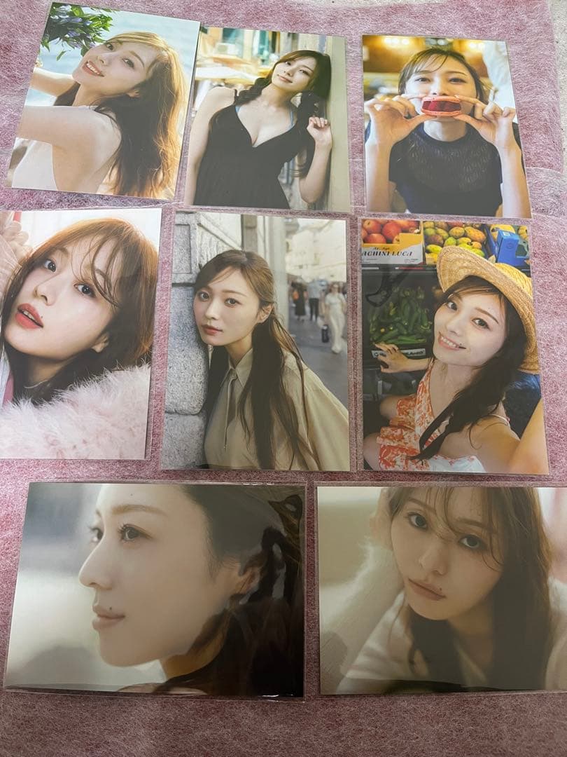 梅澤美波(写真集ポストカード)書店特典12種、クリスマスカードセット