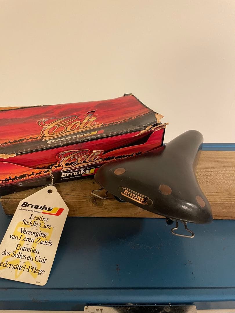 【希少】BROOKS COLT ビンテージ　ブルックスコルト　サドル　【旧ロゴ】