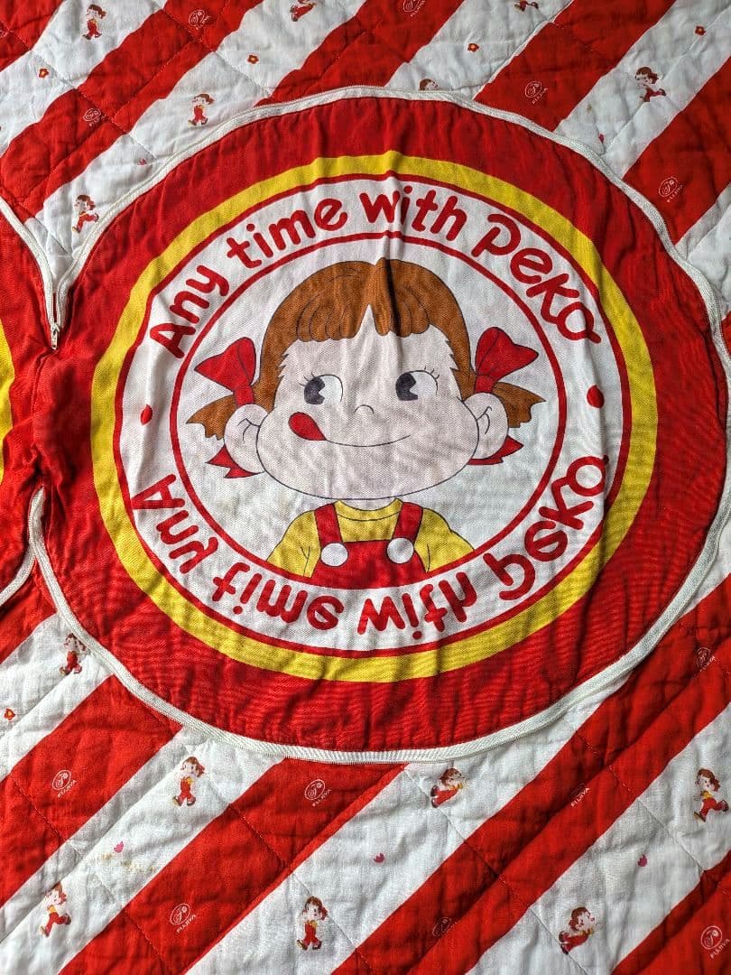 【非売品　レア】ペコちゃん クッションブランケットストライプ）コレクターアイテム